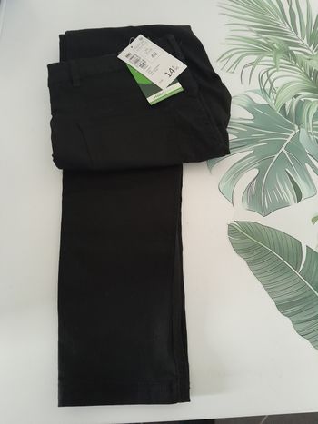 Pantalon noir Taille 40