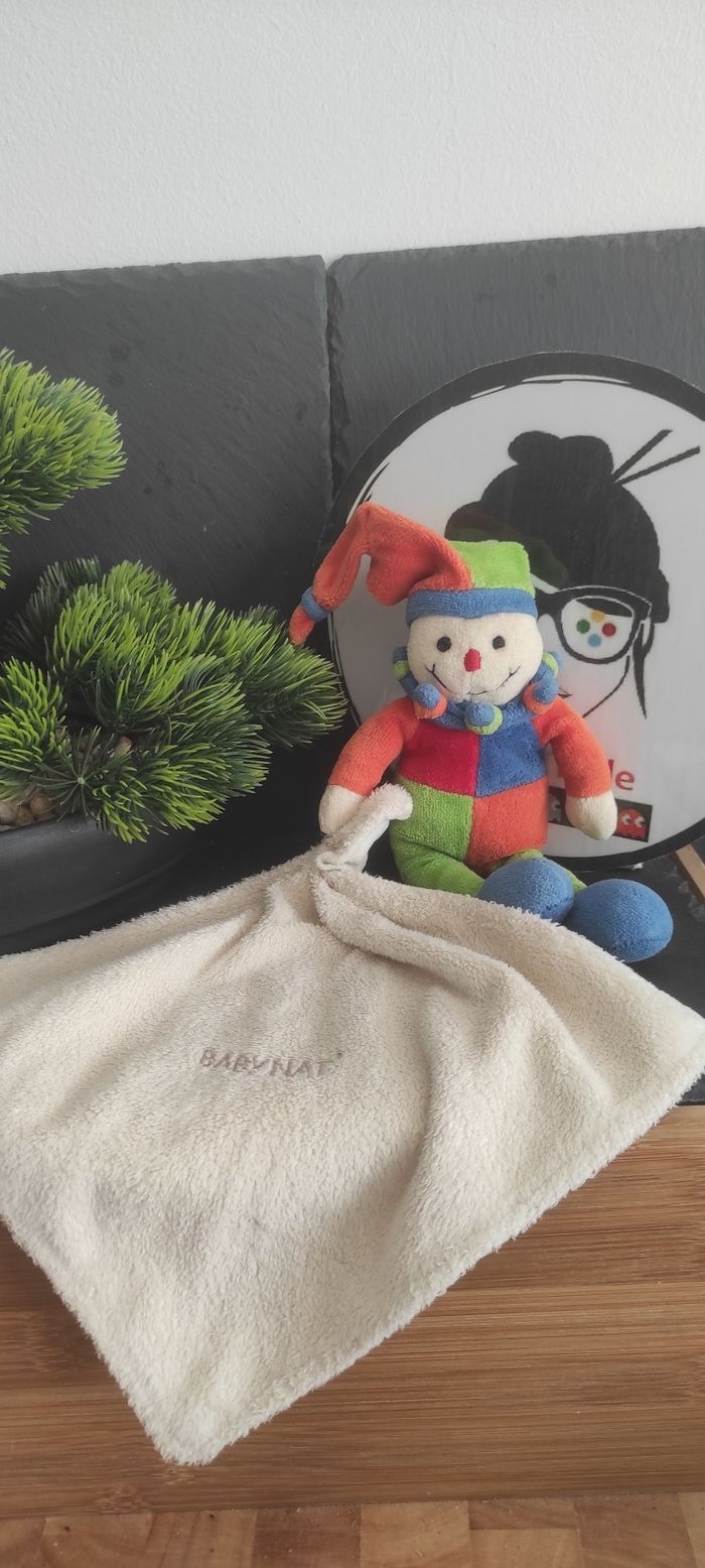 Doudou clown arlequin bleu vert orange mouchoir baby nat ancien rouge bonnet vintage