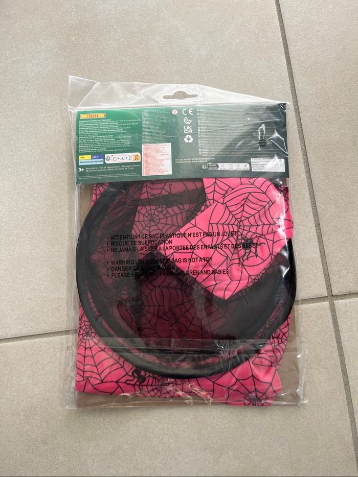 Déguisement Halloween fille sorcière - photo numéro 2