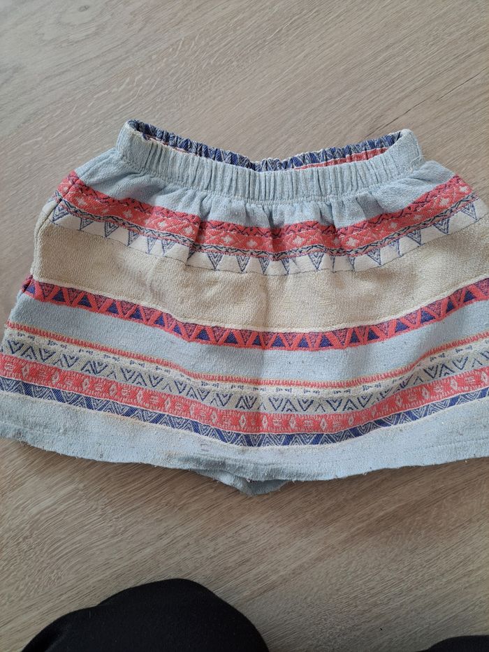 Lot pantalons d'été, jupes et robes - photo numéro 5