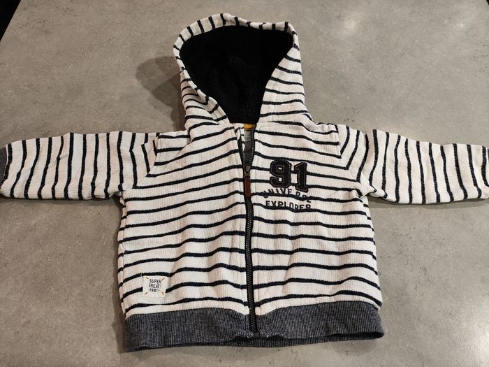 Lot de 5 hauts enfant garçon – Taille 18 mois - photo numéro 3