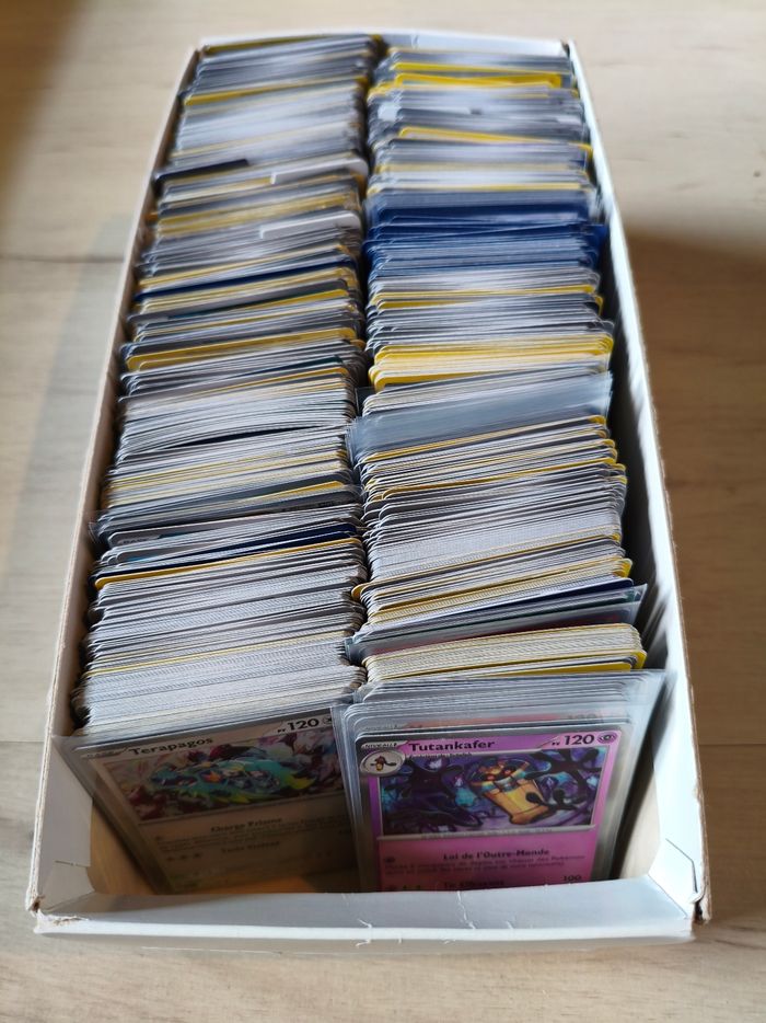 Lot 100 cartes Pokémon VF en très bon état