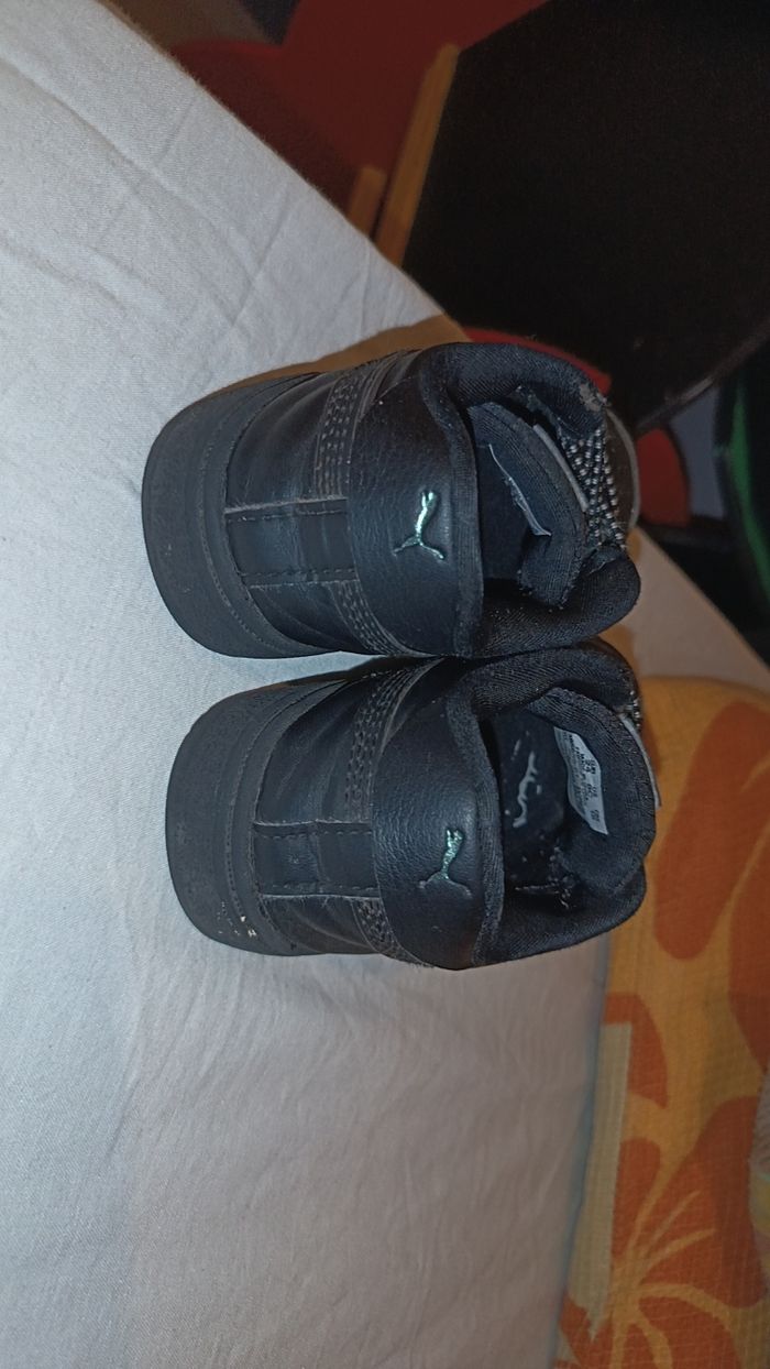 Basket puma enfant taille 24 - photo numéro 4