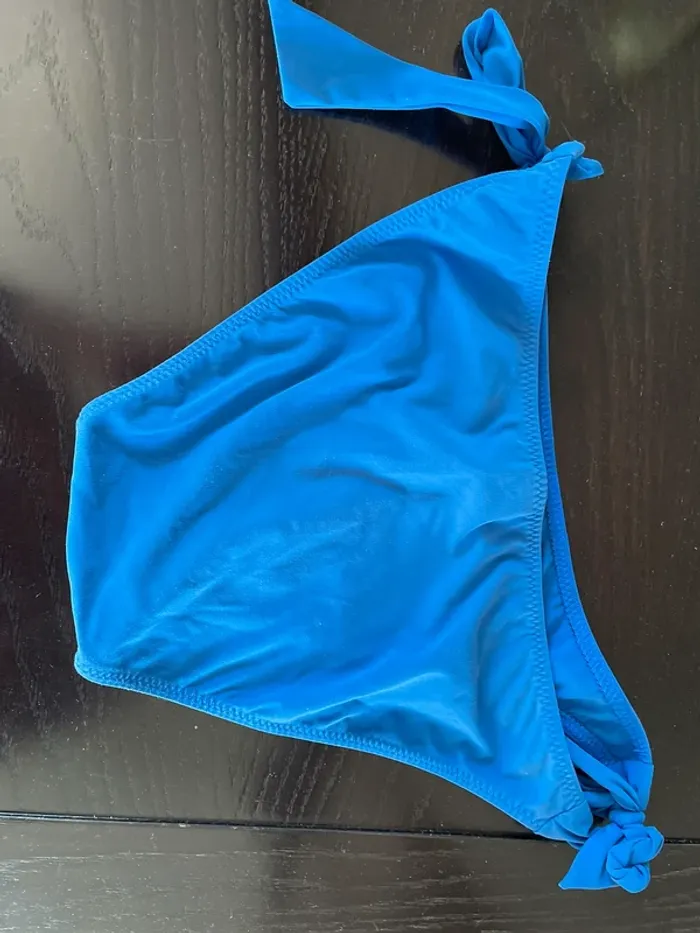 Maillot de bain deux pièces - photo numéro 4