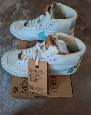 Chaussure basket Nike blazer mid 77 neuf