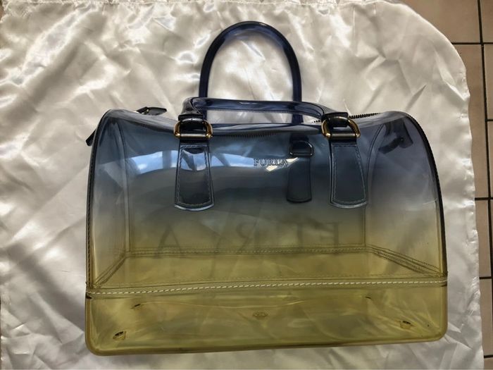 Sac Candy bag bicolore jaune et bleu Furla - photo numéro 5