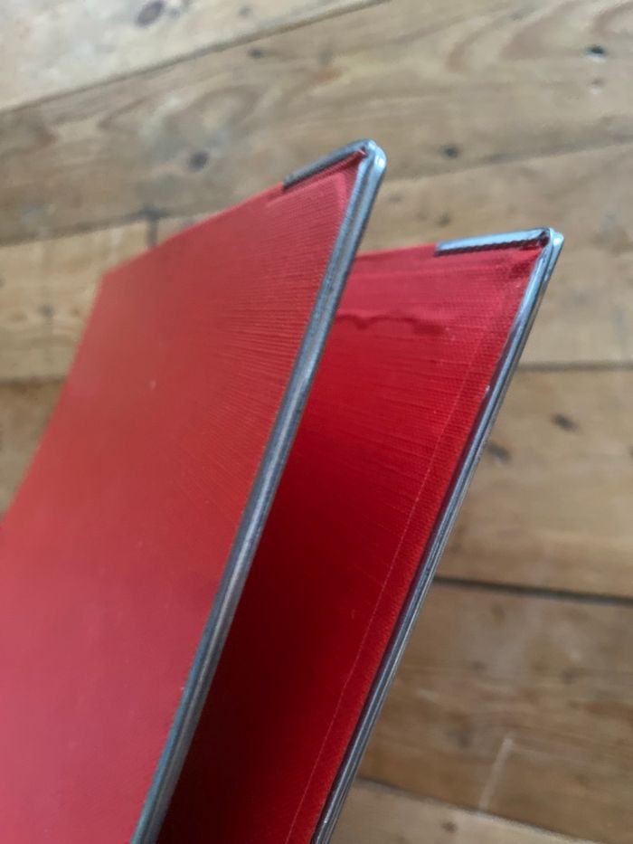 Classeur rouge à levier A4 avec renforts - photo numéro 7