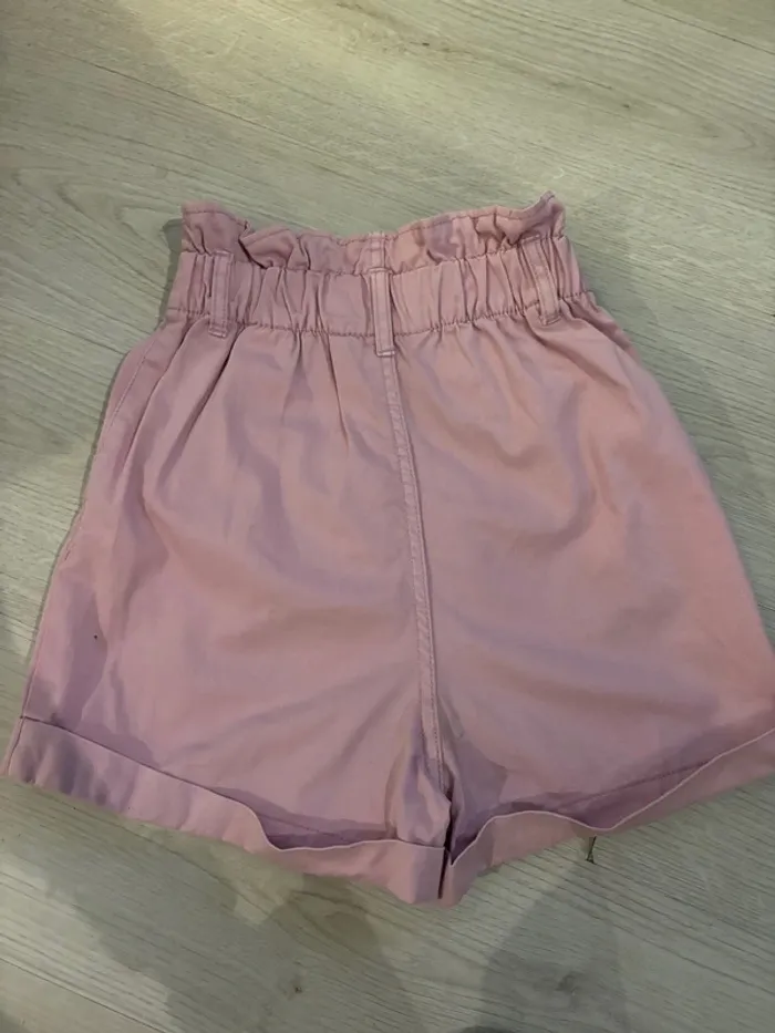 Short taille haute rose H&M, taille 34 🌸 - photo numéro 5