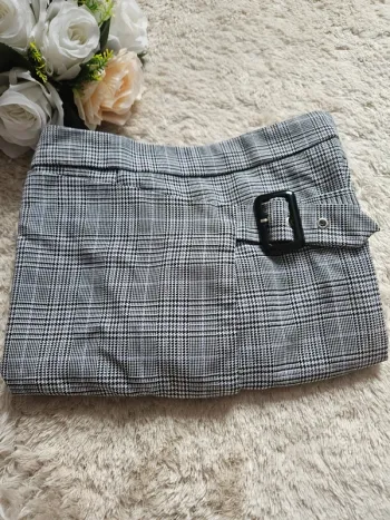 Jupe short grise