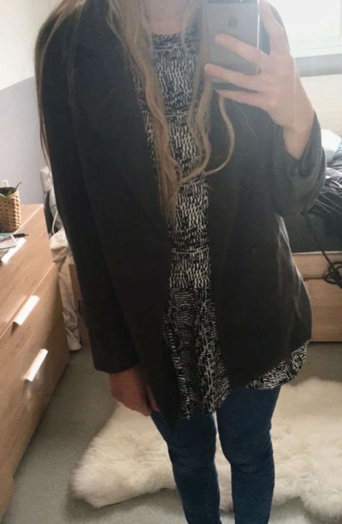 Superbe veste gris chiné - Dressing trié par tailles - photo numéro 5