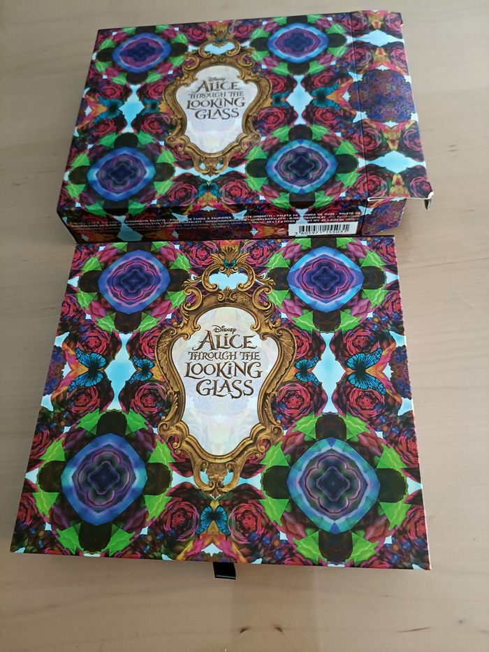 PALETTE URBAN DECAY ALICE LOOKING THROUGH THE GLASS - photo numéro 3