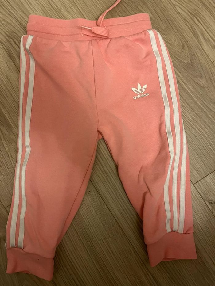 Pantalon survêtement adidas fille 2 ans rose