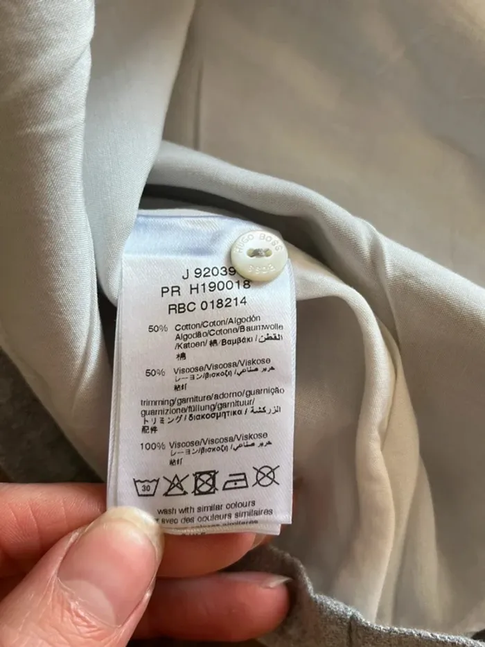 Robe grise Hugo Boss - photo numéro 6