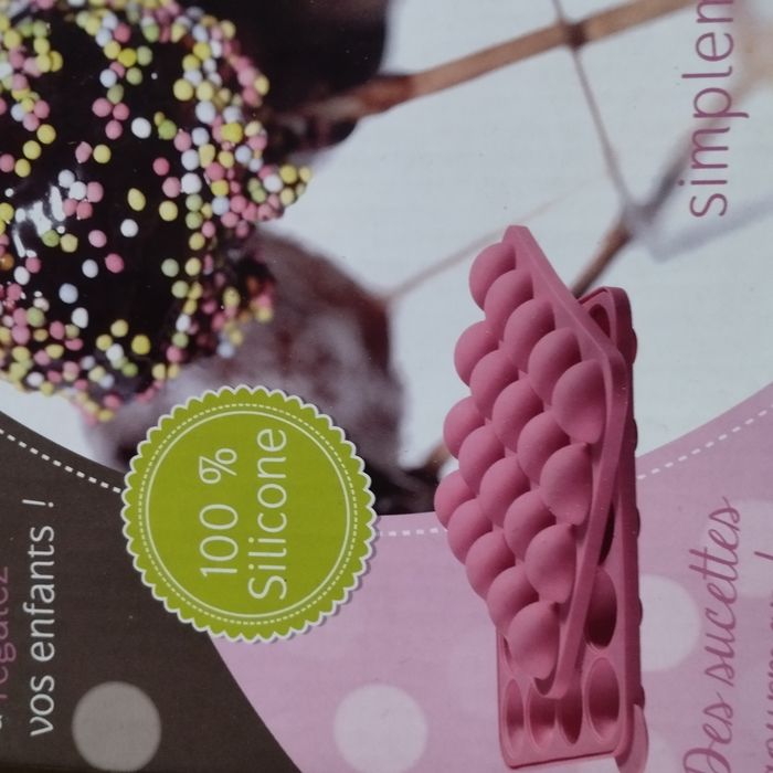 Moule silicone à cake pops Neuf - photo numéro 5