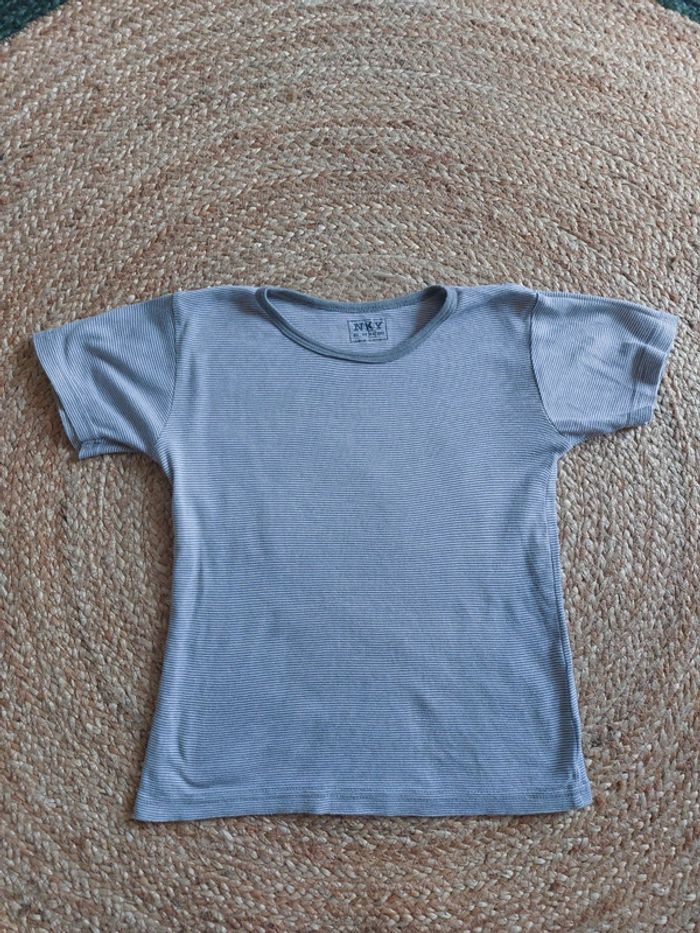 Lot de 2 t-shirts manches courtes 8 ans - photo numéro 3