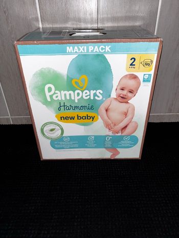 Maxi-Pack De 96 Couches Pampers Harmonie Neuf Dans L’emballage Taille:2.