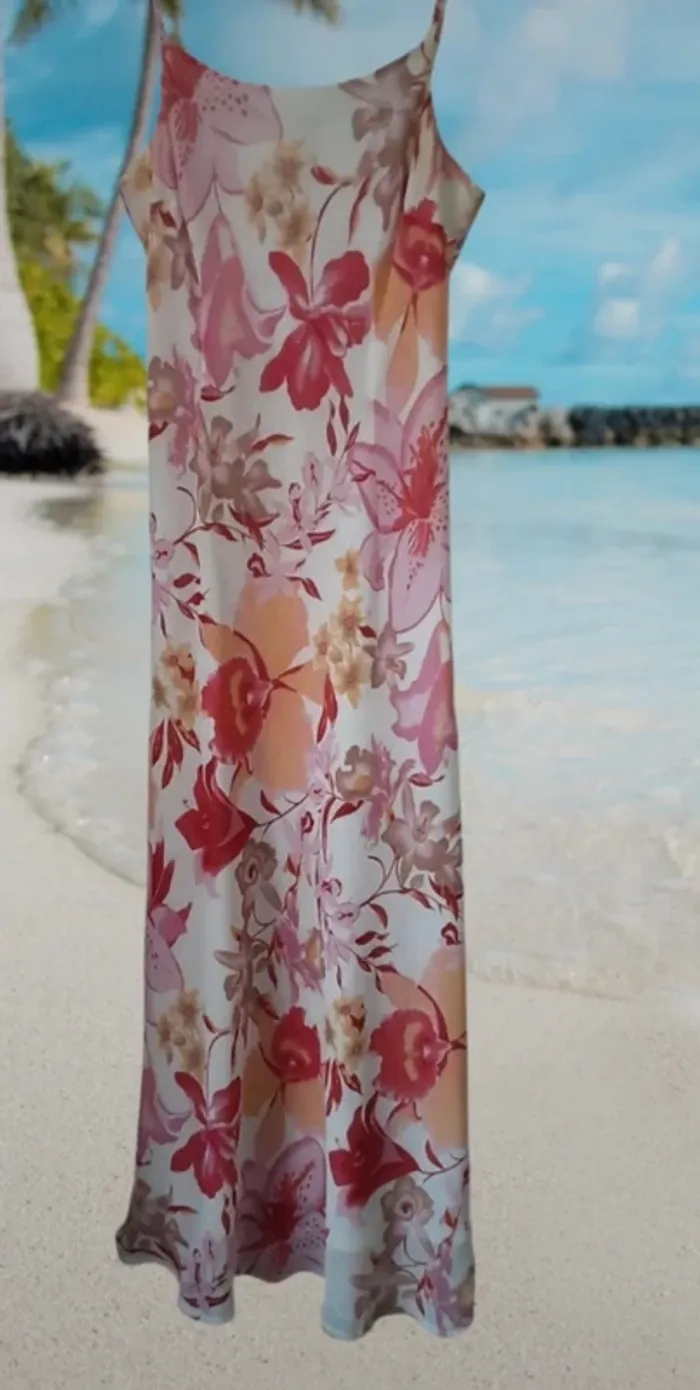 Mooie lange zomerjurk maat M