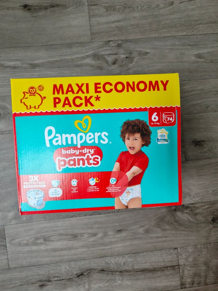 Carton couche pampers taille6