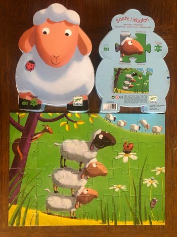 Jolie boite de puzzle Saute! Mouton de Djeco dès 3 ans