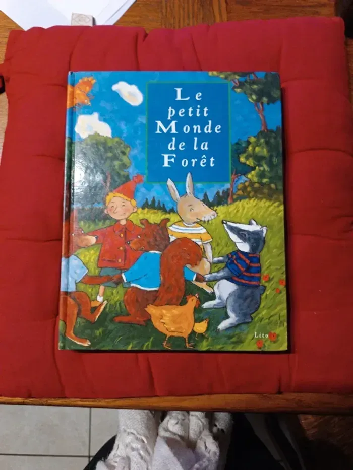 Le petit monde de la forêt - photo numéro 1