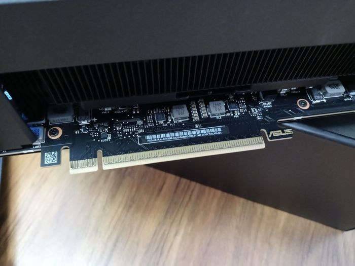 ASUS_Carte_graphique_5090. - photo numéro 7