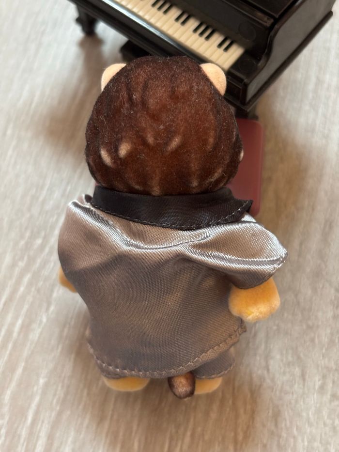 Sylvanian - Le lion pianiste - photo numéro 5