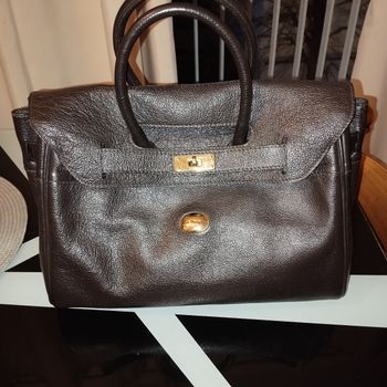 Sac a main Mac Douglas en cuir.neuf sans étiquette .jamais porté.