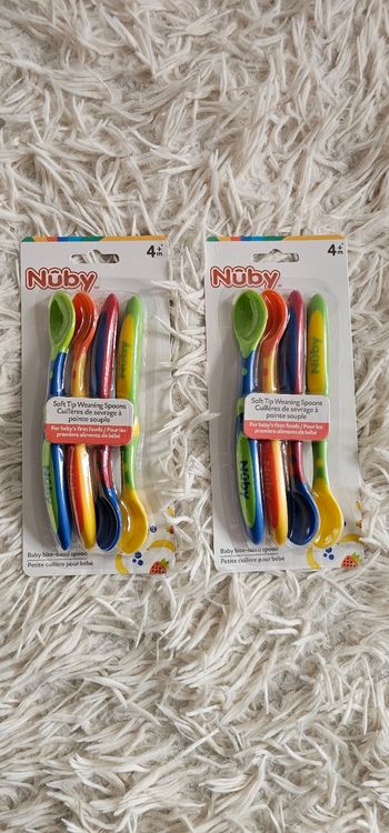 Lot de 8 cuillères Nûby bebe Neufs