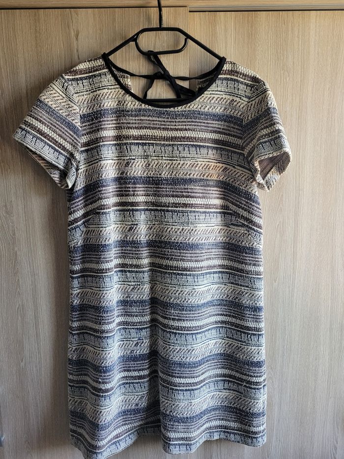 Robe mi-saison taille 40/42 Etam - photo numéro 2