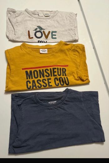 Lot tee shirts 