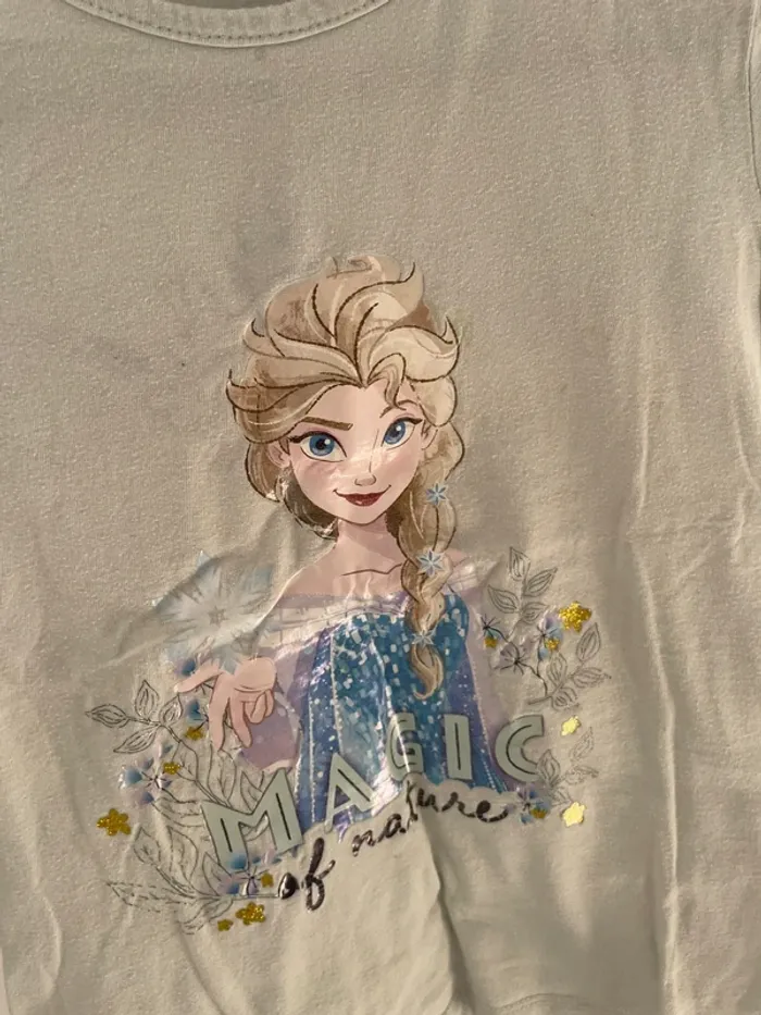 Très joli t-shirt Frozen été fille 8 ans - photo numéro 2