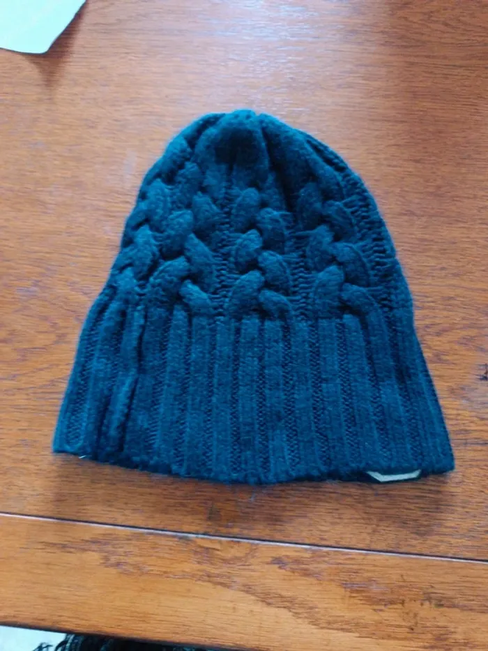Bonnet laine noir 25 cm - photo numéro 1