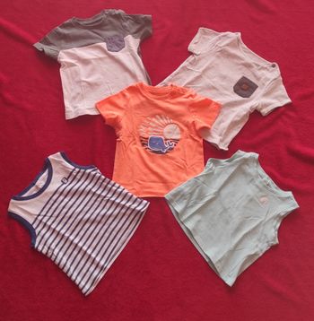 Lot tee-shirt enfant 12 mois