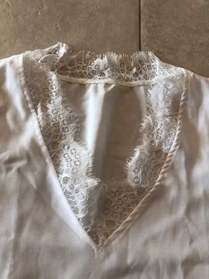Débardeur blanc - photo numéro 2