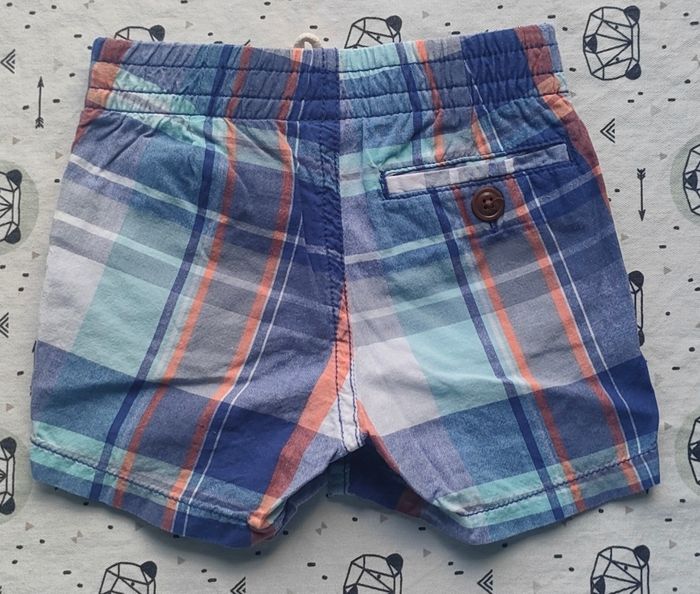 Short à carreaux taille 12/18 mois - photo numéro 3