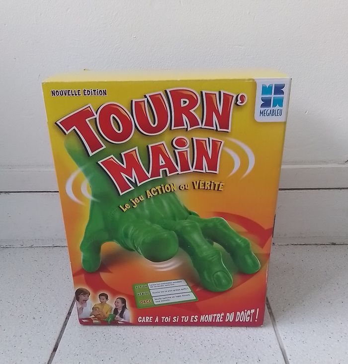 Jeu Tourn'main. Jeu actions/vérités. 7ans+ - photo numéro 2