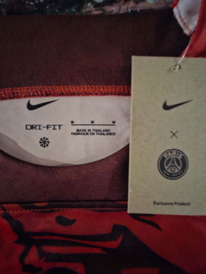 Maillot football PSG - photo numéro 4