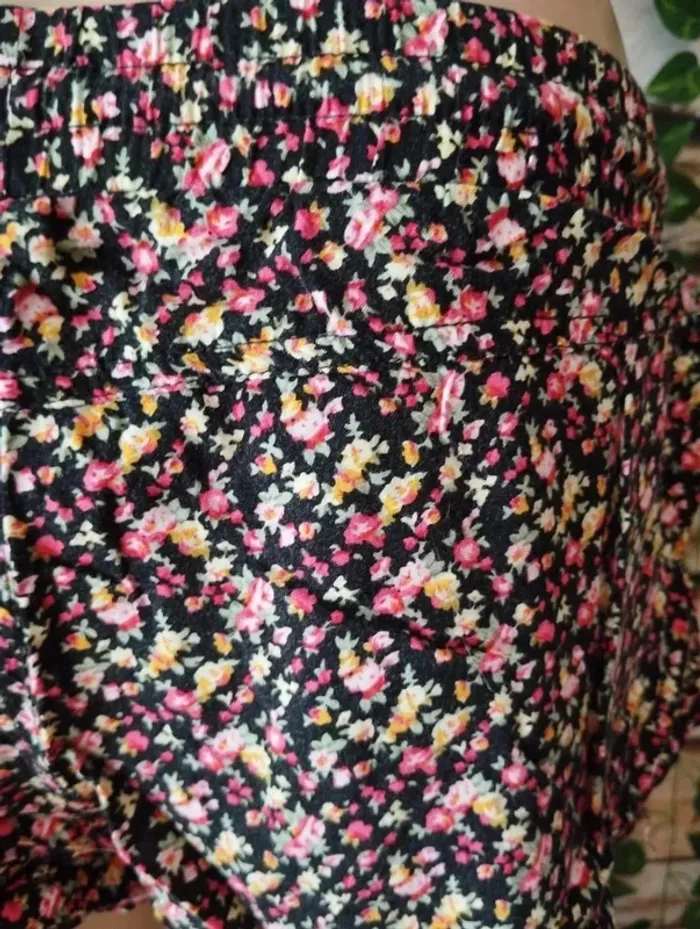 🌸Short fleuri Denim&Co Taille 40🌸 - photo numéro 4
