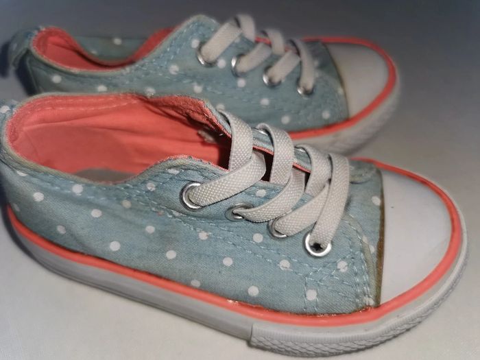 Baskets bébé fille 21 - photo numéro 2