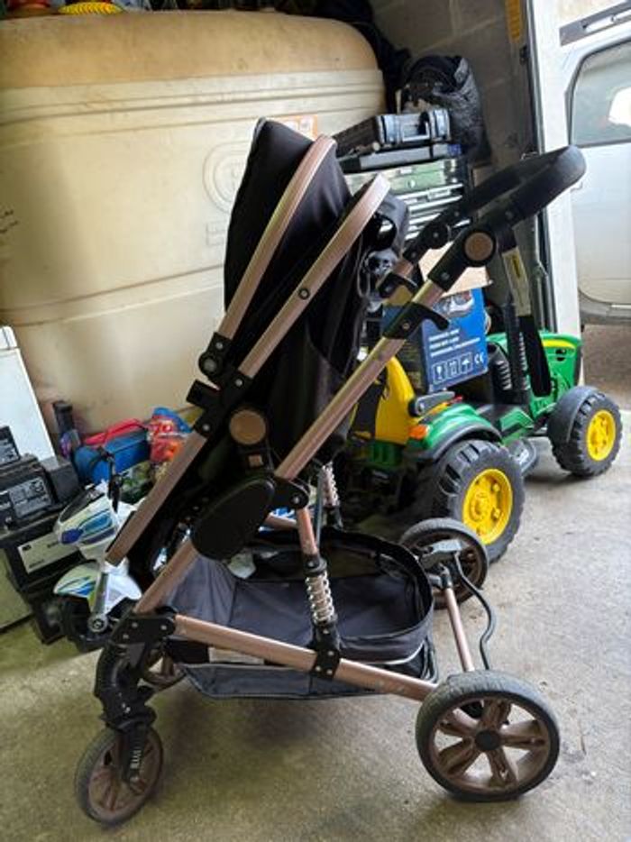 Poussette - photo numéro 4