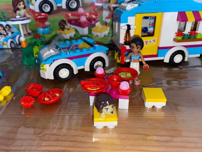 Lego Friends  41034 la caravane des vacances avec boîte et notices - photo numéro 5