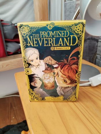 Livres The Promised Neverland