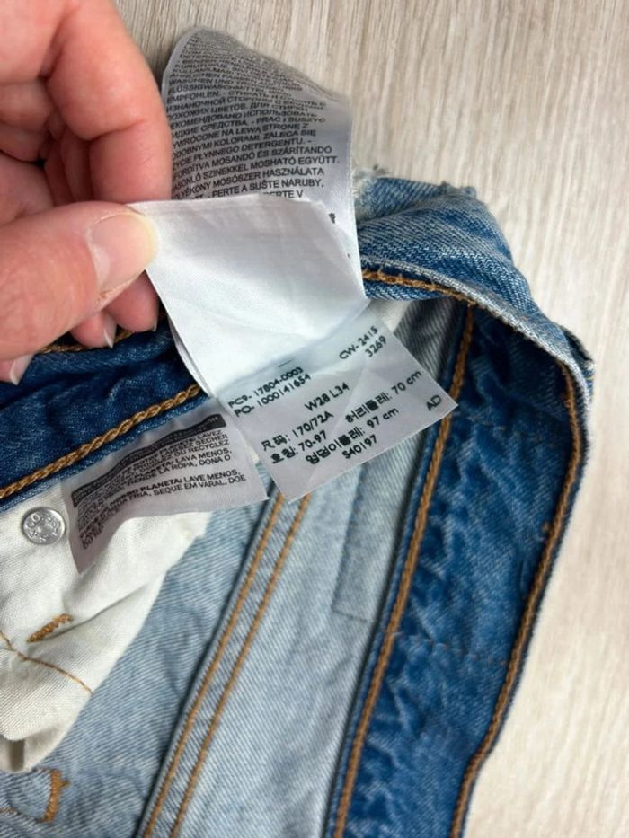 Jean Levi’s 501 CT recoupé et volontairement troué Vintage Effet Destroy W28 L34 - photo numéro 12