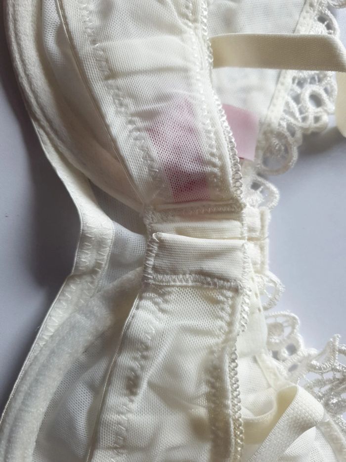 Soutien gorge Françoise Saget 95C - photo numéro 5