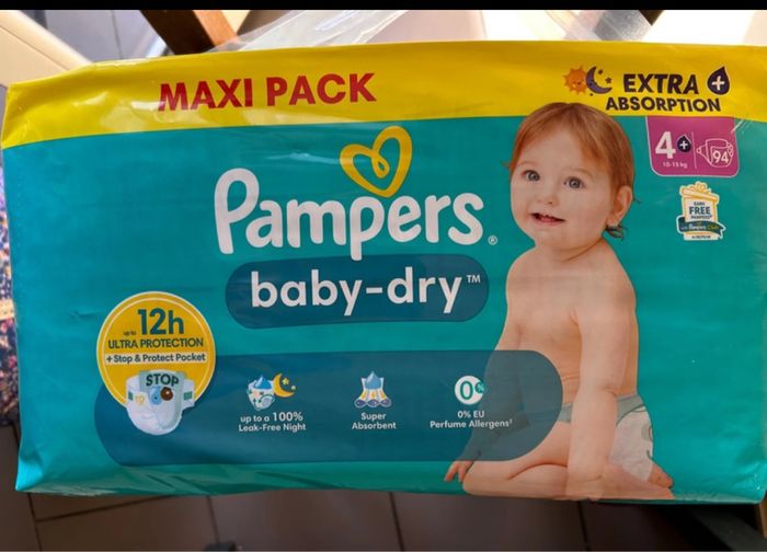 1 paquet de couches Pampers