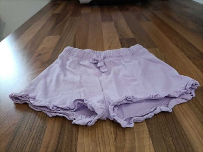 Joli short lila 3 ans Gémo - photo numéro 2