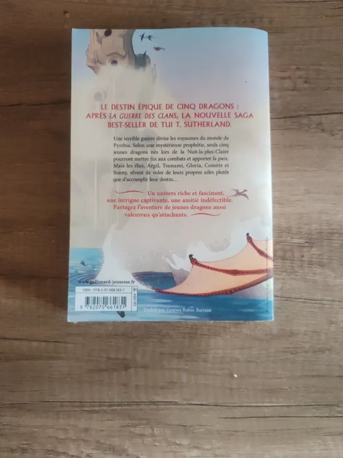 Livre "Les royaumes de feu" 1. La prophétie de Tui T. Sutherland - photo numéro 2