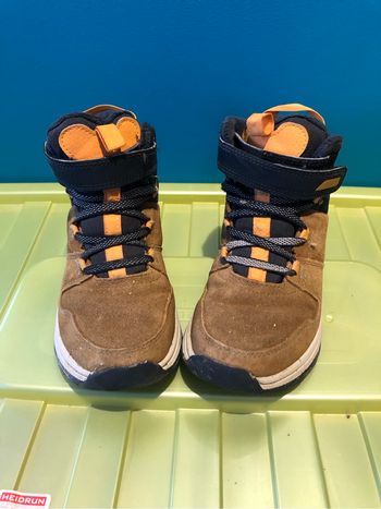Chaussure montante