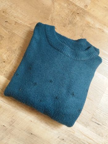 Pull oversize bleu en mailles et strass 38/40