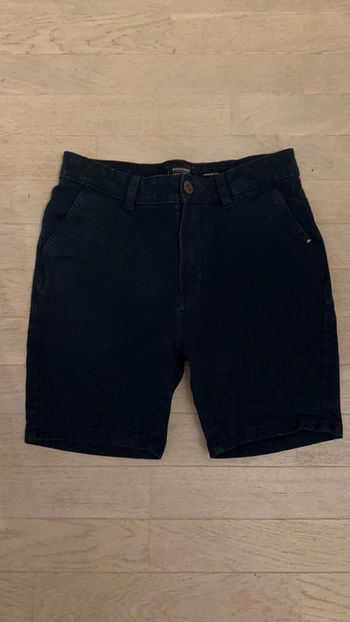 Short 🩳 Quiksilver taille 14 ans